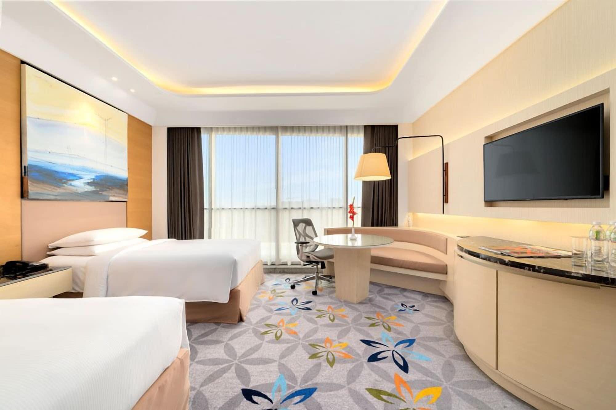 Doubletree By Hilton Ahmedabad Otel Dış mekan fotoğraf